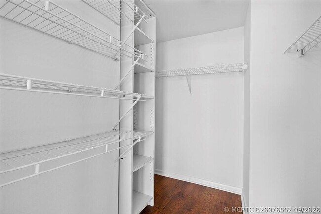 Building Photo - 5200 N Flagler Dr