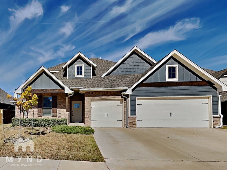 Primary Photo - 9205 NW 89th St