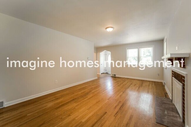 Building Photo - 267 Gilkeson Rd