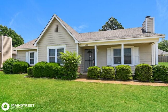 Primary Photo - 5296 OAK COURT CV N, Memphis, TN 38141