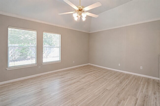 Building Photo - 1107 Parkhaven Ln