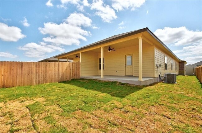 Building Photo - 467 Jack Rabbit Ln