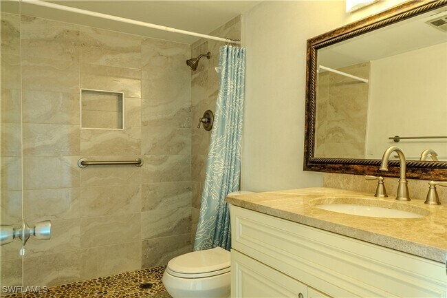 Building Photo - 3655 Boca Ciega Dr