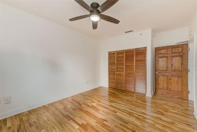 Building Photo - 215 Central Ave