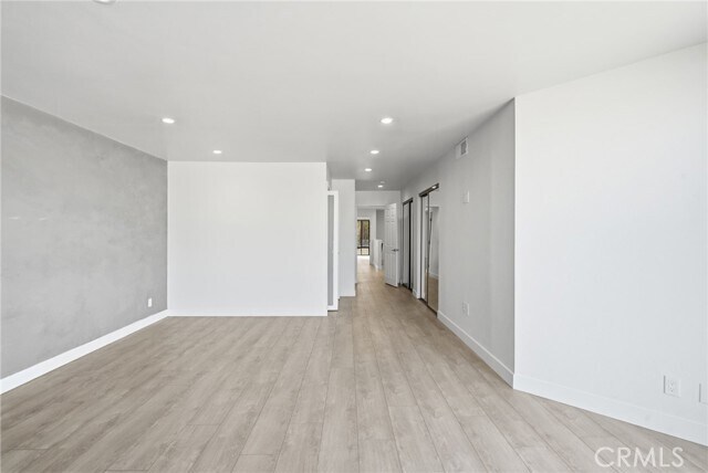 Building Photo - 7301 Vista Del Mar