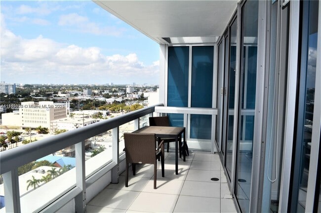 Building Photo - 6899 Collins Ave
