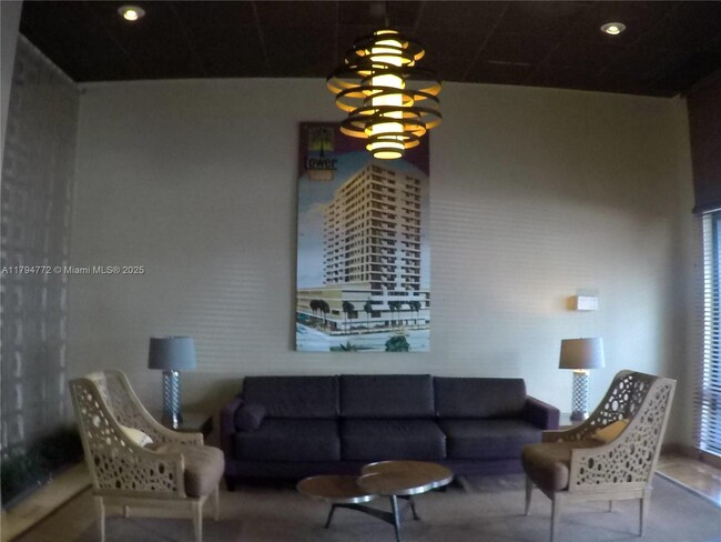 Building Photo - 1800 Collins Ave