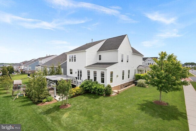 Building Photo - 1124 Themis St SE