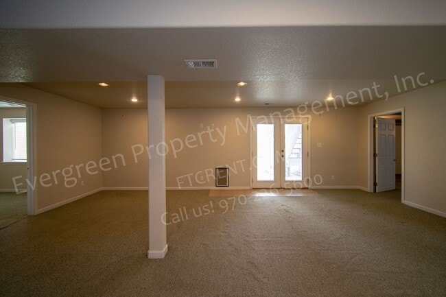 Building Photo - 413 Hawthorne Ave
