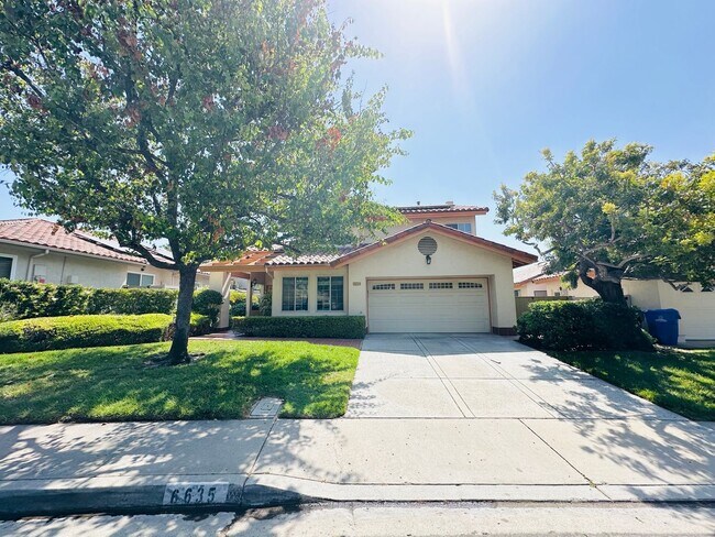 Building Photo - 6635 Soaring Dr