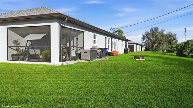 Building Photo - 12025 Saragossa Ln