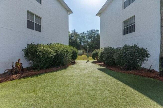 Building Photo - 4276 Calinda Ln