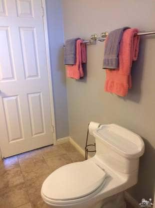 Building Photo - 40498 Bay Hill Way