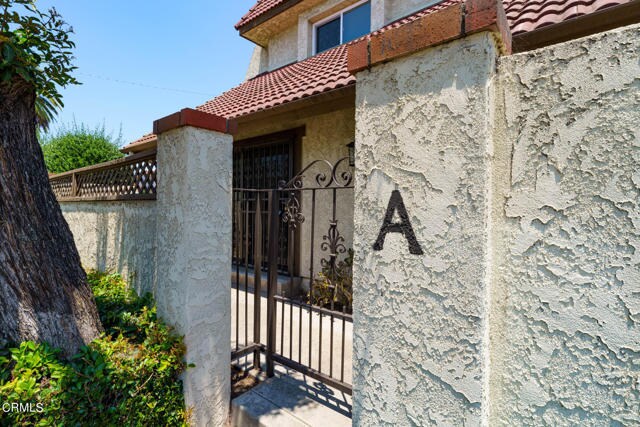 Building Photo - 522 S Ynez Ave