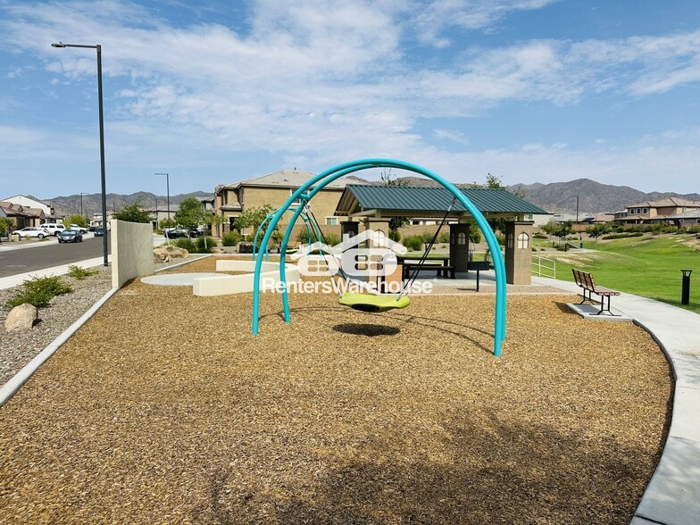Building Photo - 19576 W Annika Dr