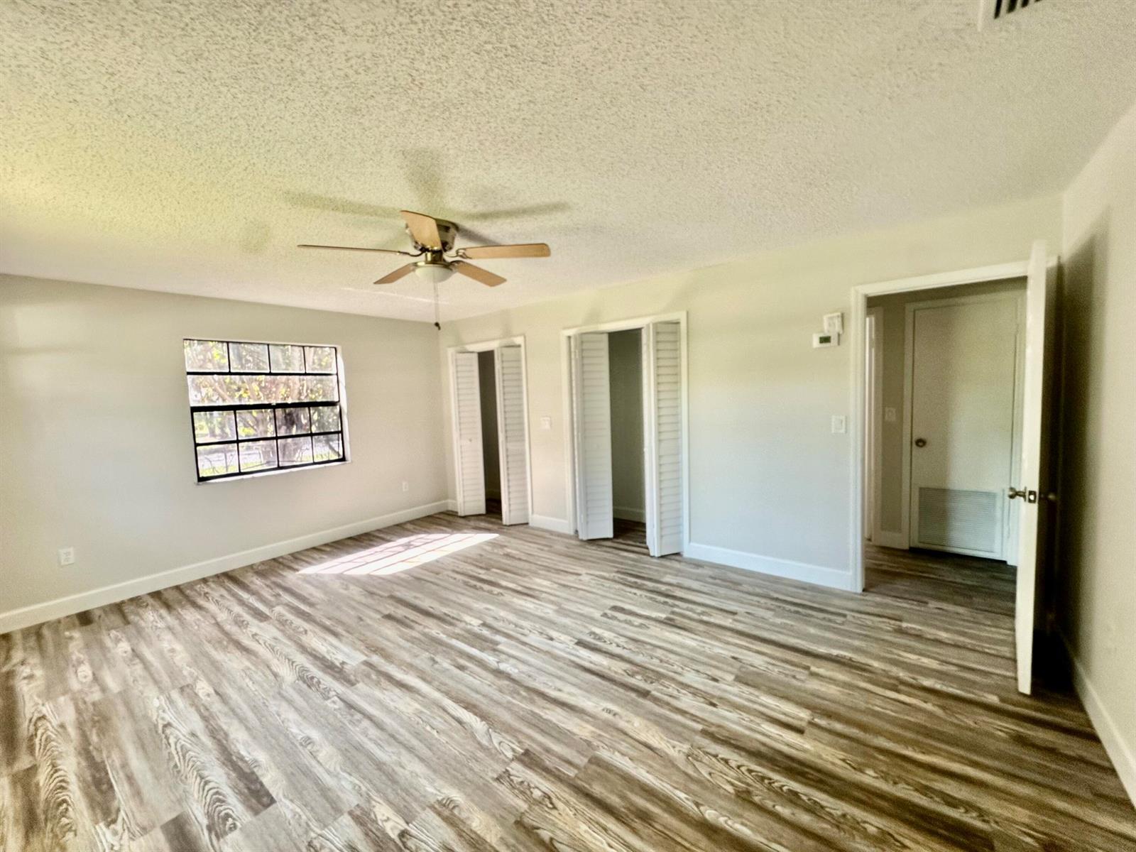 Building Photo - 6109 Tangelo Dr