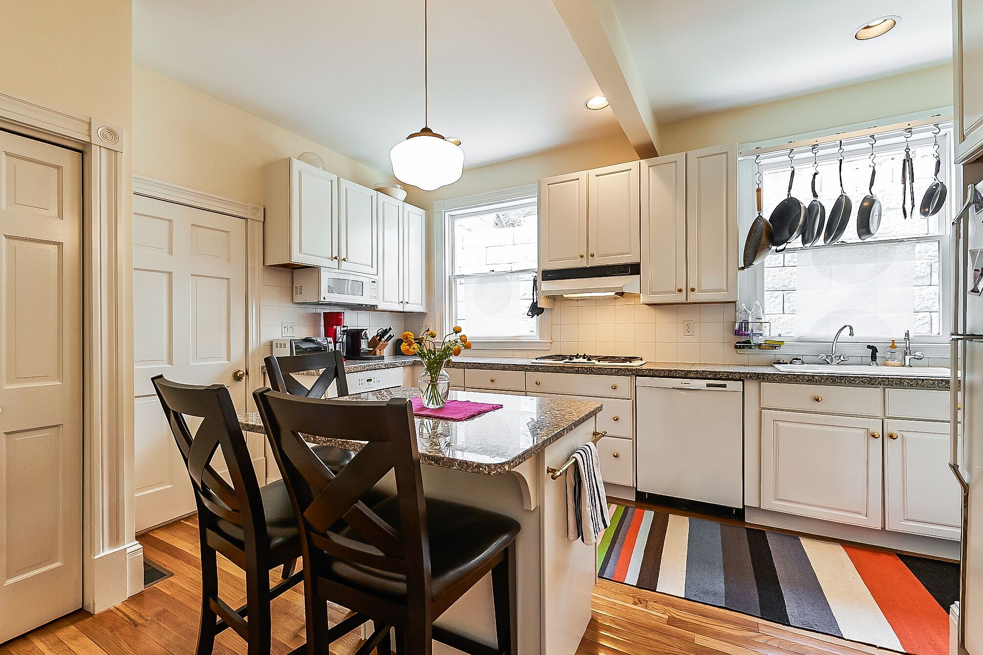 Building Photo - 25 Mason Ter