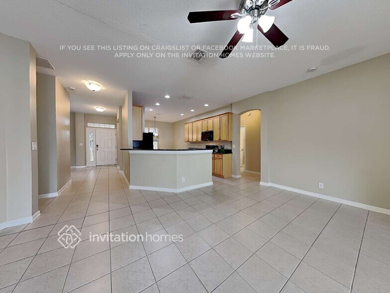 Building Photo - 110 E Lake Victoria Cir