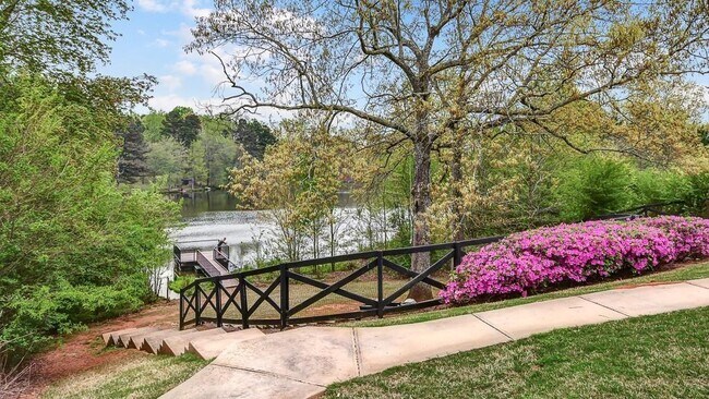 Building Photo - 5940 Stargazer Way