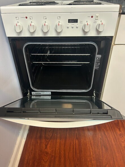 Building Photo - 1909 Chestnut St