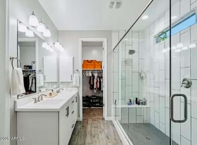 Building Photo - 2045 East Charlotte Dr