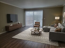 Building Photo - Highland North Townhomes