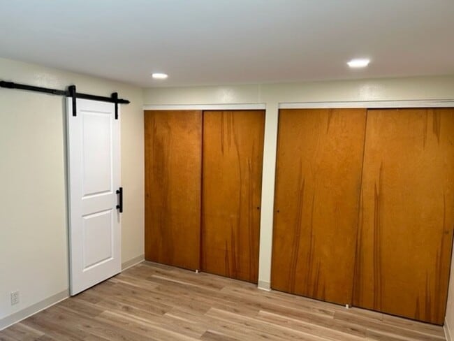 Building Photo - 1-Bedroom, 1-Bathroom Apartment -- SUBLET ...