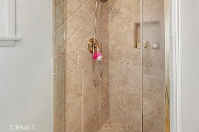 Building Photo - 22618 Elm Ave