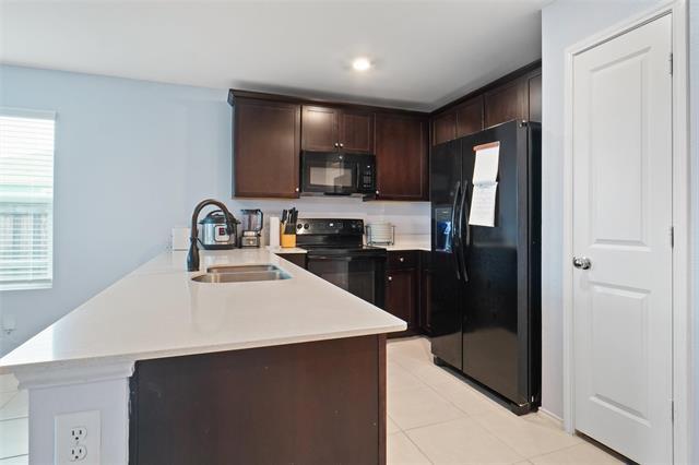 Building Photo - 5808 Timber Pt Dr