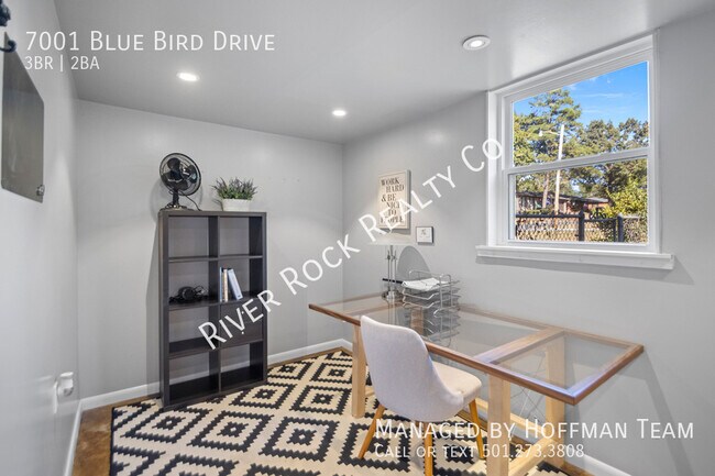 Building Photo - 7001 Blue Bird Dr