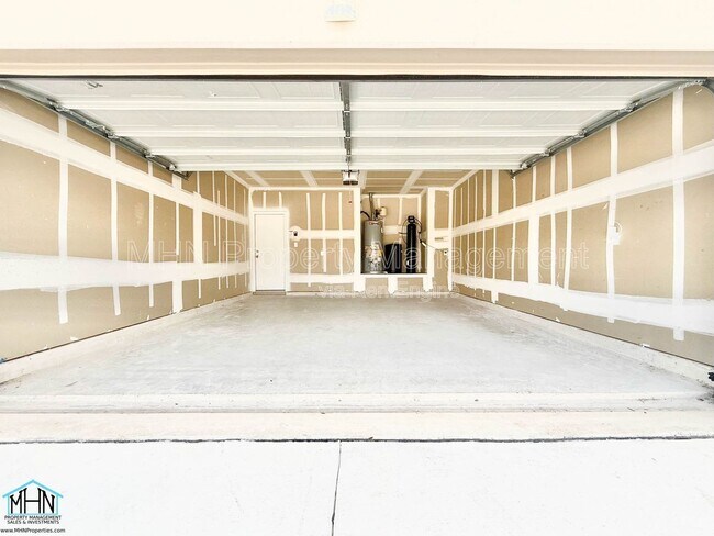 Building Photo - 13722 Trinity Cv