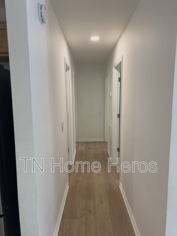 Building Photo - 610 Demoss St