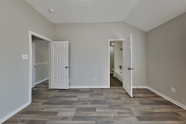 Building Photo - 4631 Daisy Meadow Dr