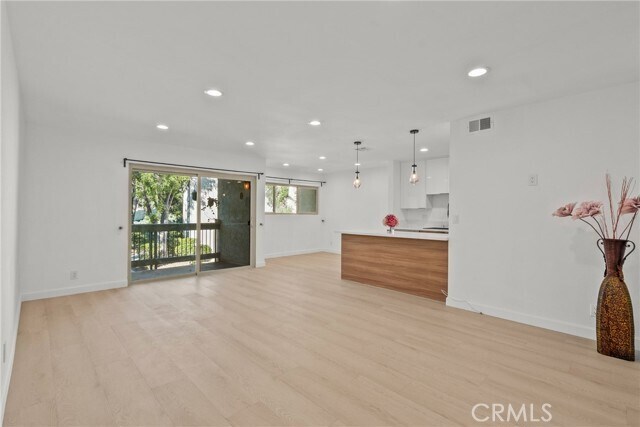 Building Photo - 23675 Park Capri