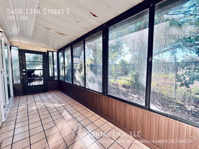 Building Photo - 5408 13th St E