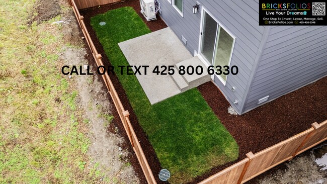 Building Photo - Comfortable Modern Living Near JBLM & Bangor Base!