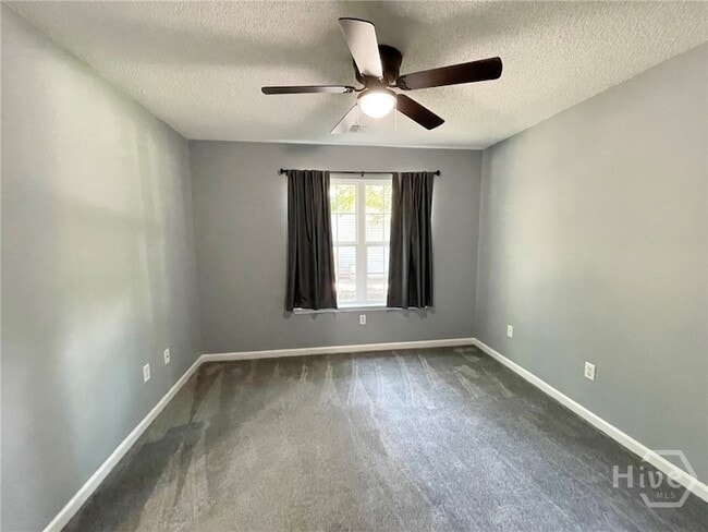 Building Photo - 119 Mustang Dr