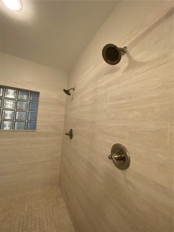 Building Photo - 1501 Doyle Carlton Dr