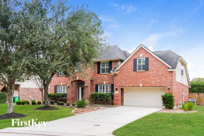 Building Photo - 20715 Pinebrook Hollow Ln