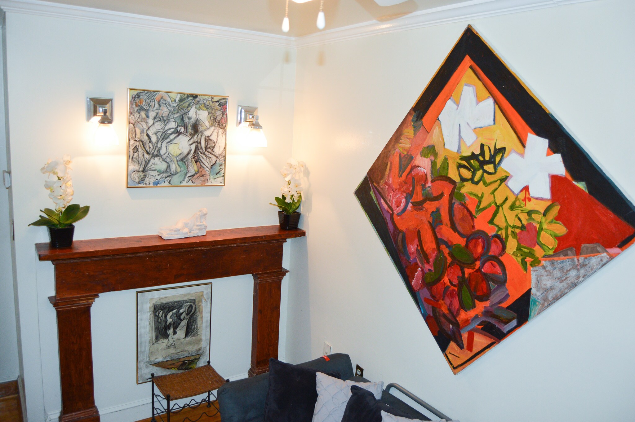 Living Room - 1930 Bank St