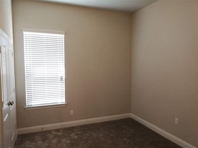 Building Photo - 1513 Gallant Fox Dr
