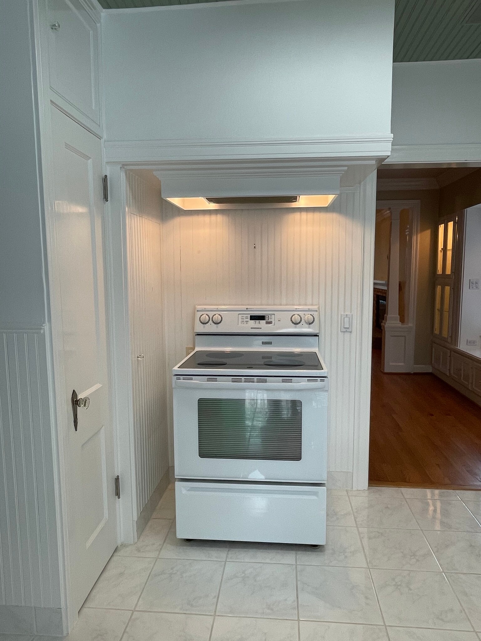 Kitchen - 1500 Preston Ave