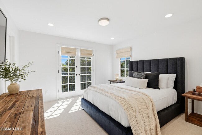 Building Photo - 2485 Waldemar St