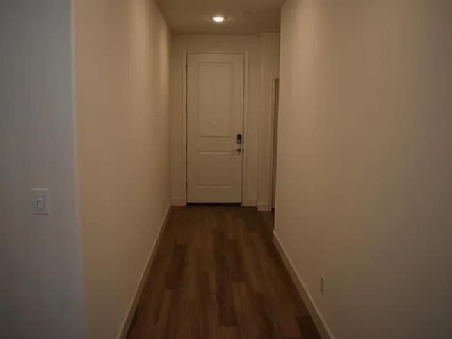 Building Photo - 8168 Oxbow Lndg Lp