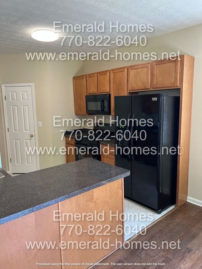 Building Photo - Now Ready!!! 3 bedroom home in sought out Austell city!!!