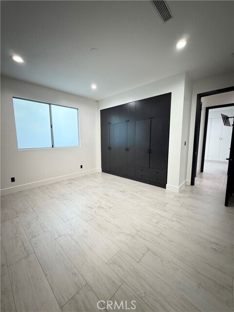 Building Photo - 7067 Middlesbury Ridge Cir