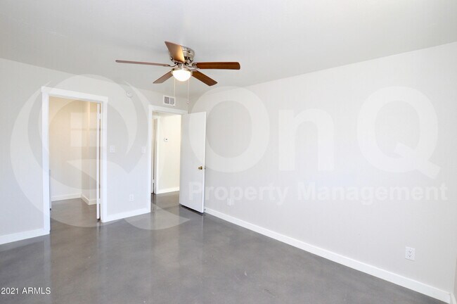 Building Photo - 45 E Lexington Ave