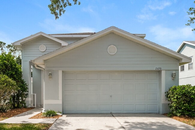 Building Photo - 21030 Green Wing Ct