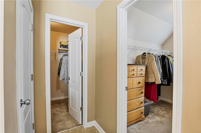 Building Photo - 611 Crosswinds Cir