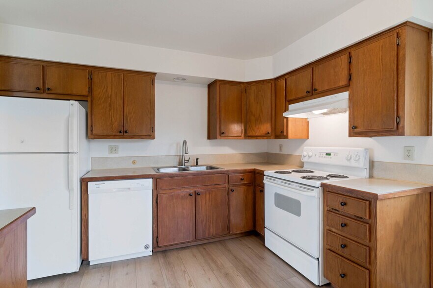 Building Photo - 2815 NE 7th St